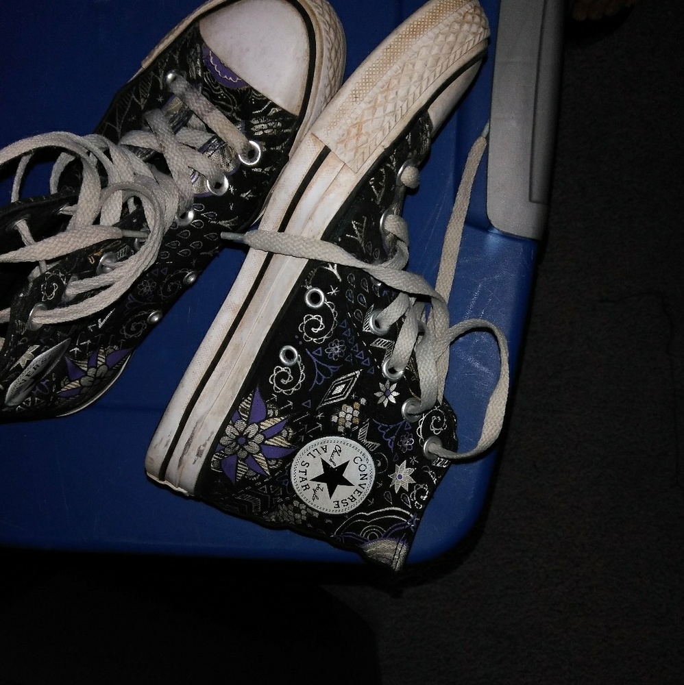 Converse - Picture 6 of 8